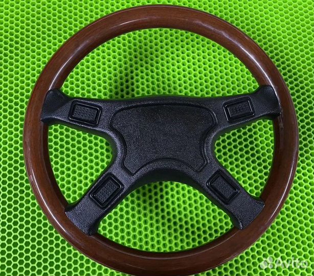 Оригинальный Итальянский руль дерево