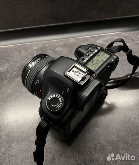 Canon 5D mark ii + Canon 50 1.4