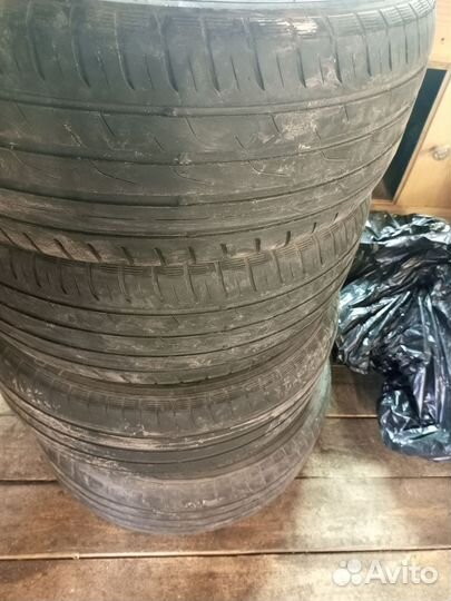 Toyo 310 215/55 R17 94