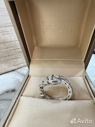 Золотое кольцо bvlgari serpenti змея