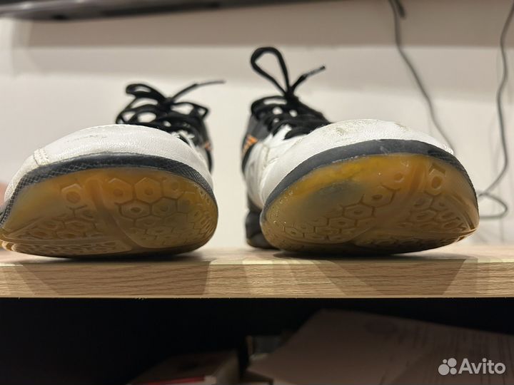 Кроссовки yonex