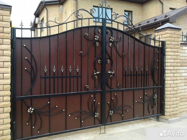 Ворота кованые на участок