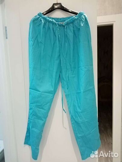 Медицинский костюм женский