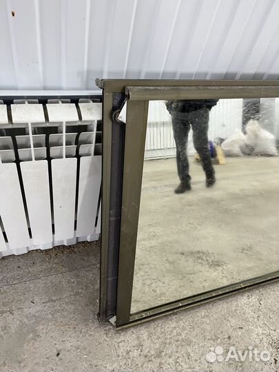 Дверь-зеркало для шкаф-купе