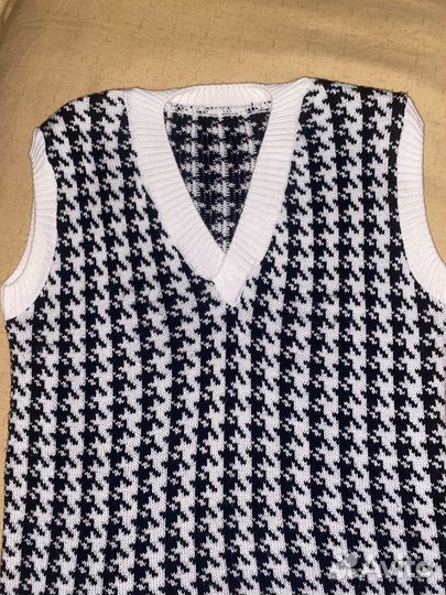 Жилетка для девочки школьная