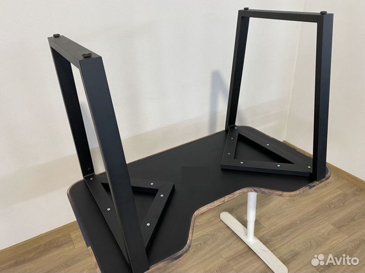 Компьютерный (игровой) стол 