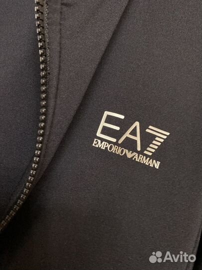 Костюм Emporio Armani спортивный M