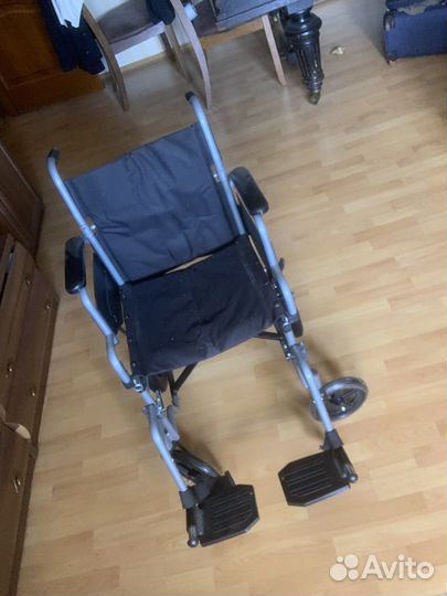 Коляска инвалидная