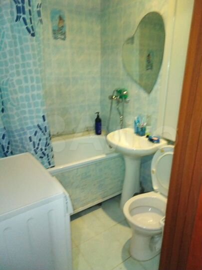 2-к. квартира, 43 м², 1/4 эт.