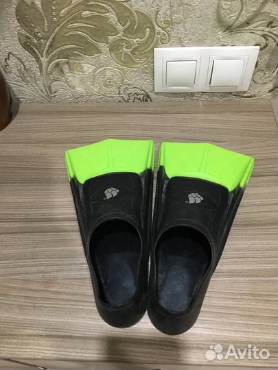 Продам ласты для плавания размер 33-34