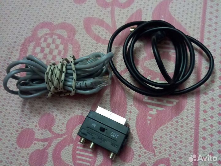 Hdmi провод,провода колокольчики еще есть