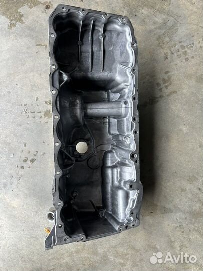 Картер (поддон) двс BMW B57