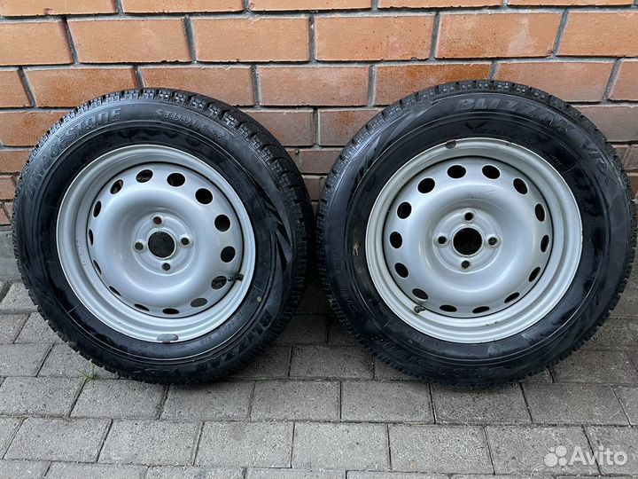 Комплект зимних Колёс bridgestone 195/65 r15