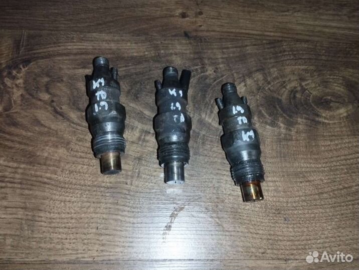 Форсунка citroen xantia 1.9 nn