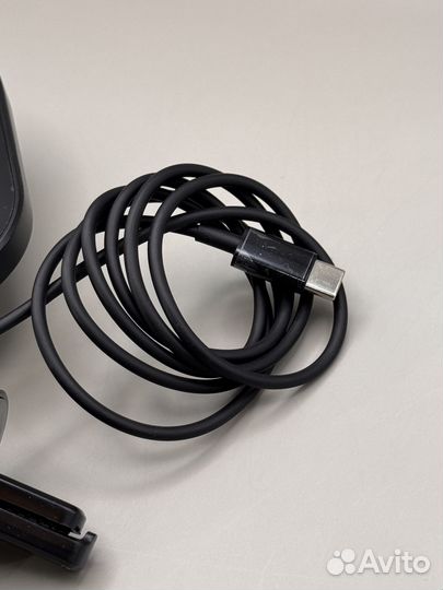 Автодержатель с беспроводной зарядкой magsafe