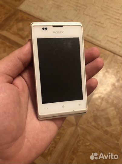 Sony Xperia E, 4 ГБ