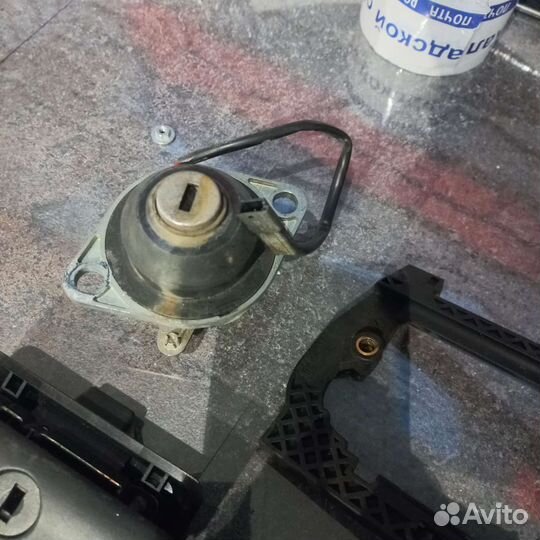 Комплект замков бмв 5 е39 рест