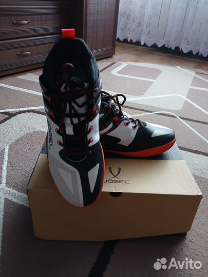 Кроссовки мужские