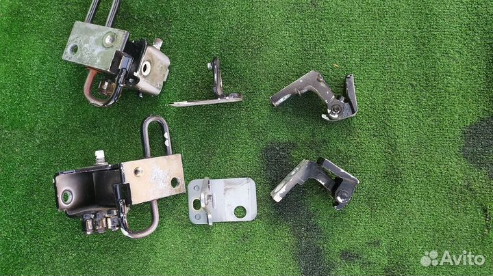 Петли дверей Комплект задние Audi A6 седан BDW