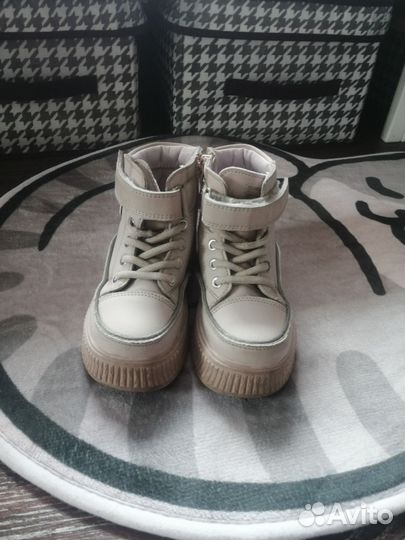 Ботинки демисезонные для девочки