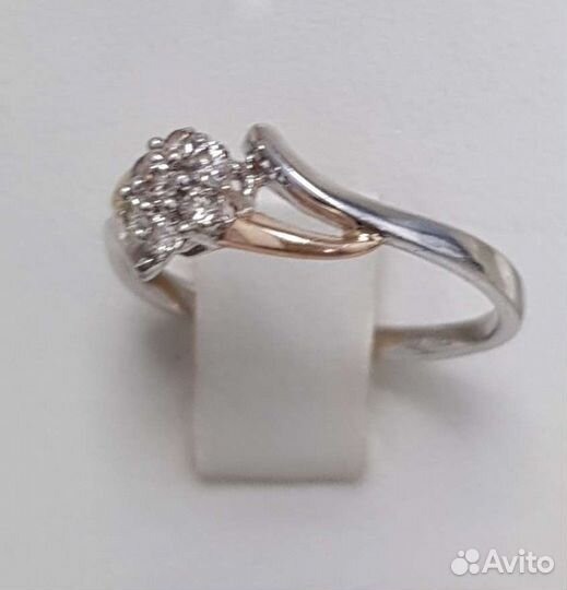 Золотое кольцо с бриллиантами размер 16.5