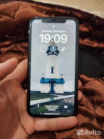 iPhone Xr, 64 ГБ