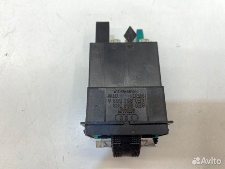 Кнопка обогрева сидений задняя Audi A6 C6 2.0 2008