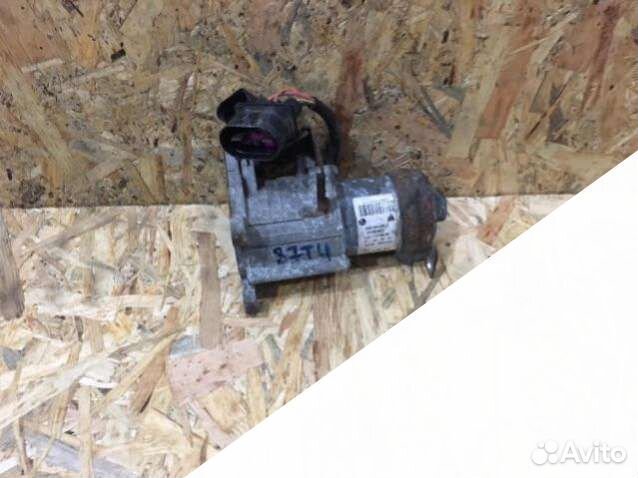 Volkswagen Touareg 12007 0AD341601C40884777