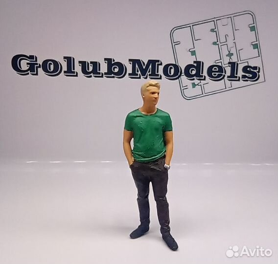 Фигурки в ассортименте 1:43