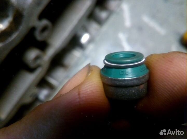 BMW Замена маслосъёмных колпачков N74: 6,0-6,75 L