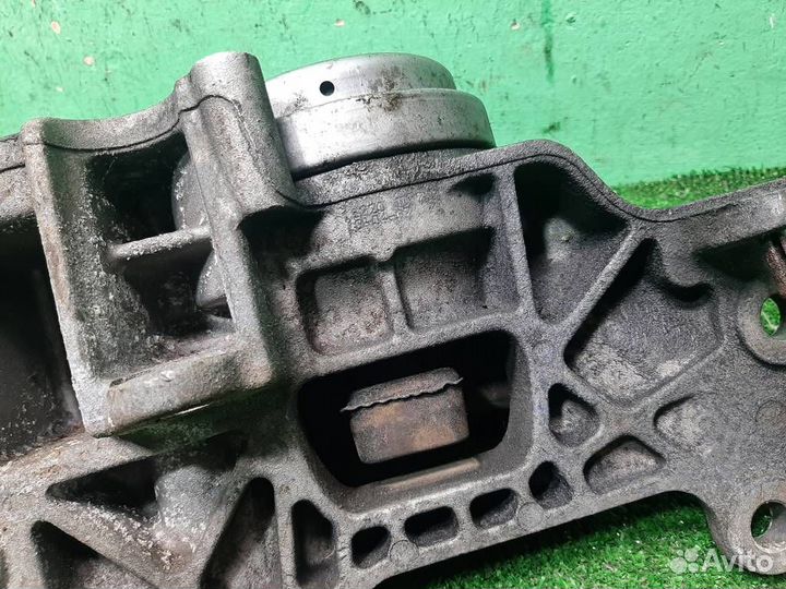 Опора (подушка) двигателя левая Nissan X-Trail T3