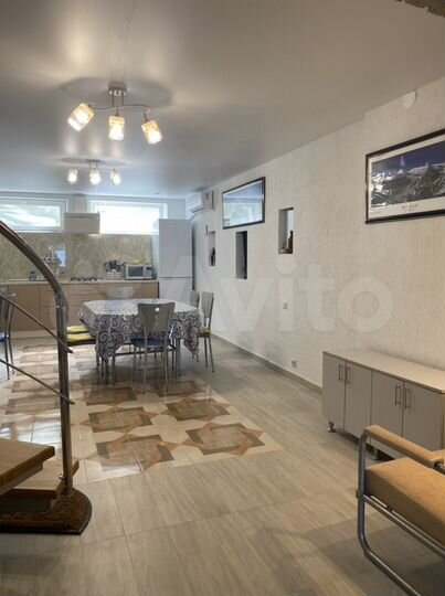 Дом 155 м² на участке 1 сот.