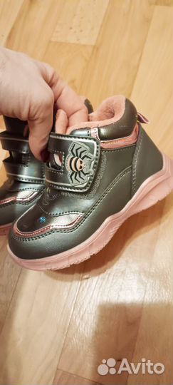 Ботинки детские демисезонные 24 новые