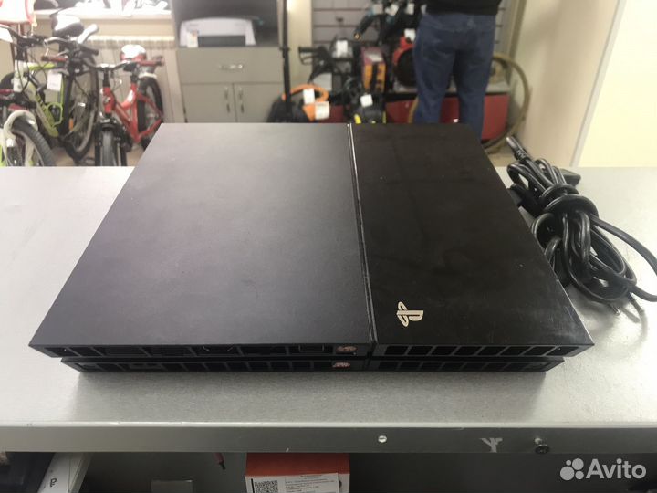 Н2) Sony PS4 Fat 500gb