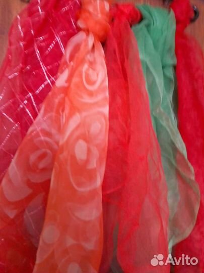 Женские платки для рукоделия