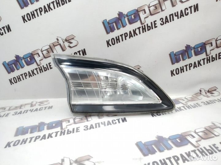 Фонарь крышки багажника левый Mazda 3 BL 2010