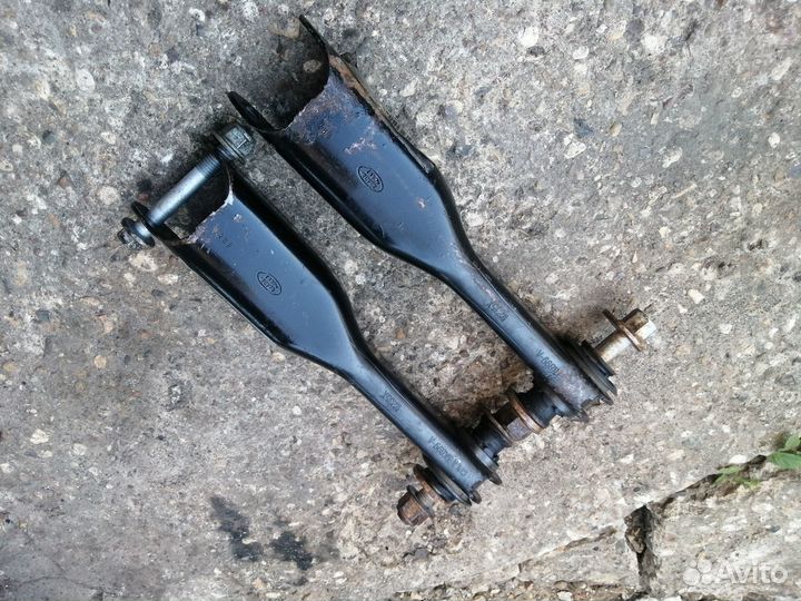 Рычаг задний нижний Range Rover Sport 2 L494