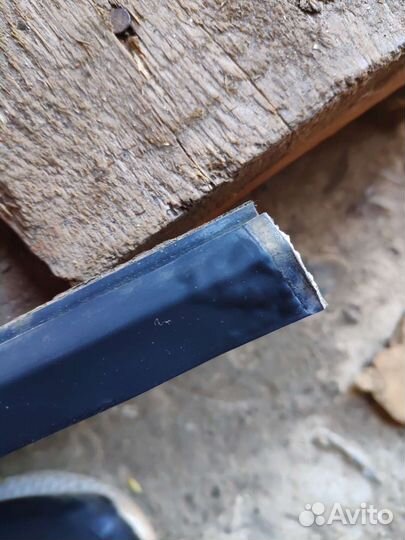 Молдинг стекла бархотка freelander 2