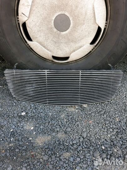 Решетка радиатора infiniti FX35