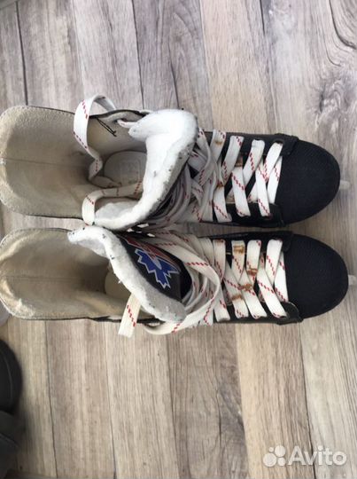 Коньки хоккейные 37