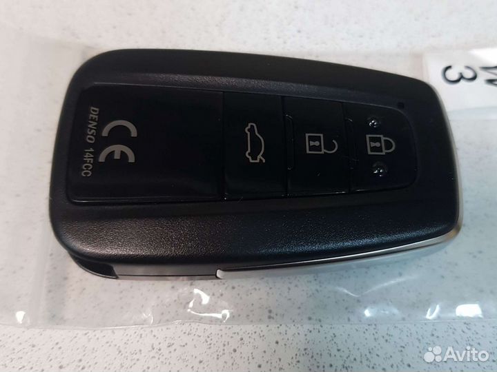 Ключ зажигания для toyota camry V70