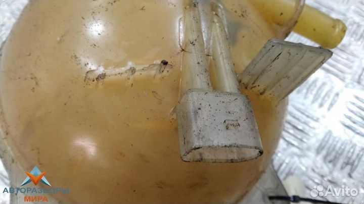 Бачок расширительный Volkswagen Sharan рест. 2001