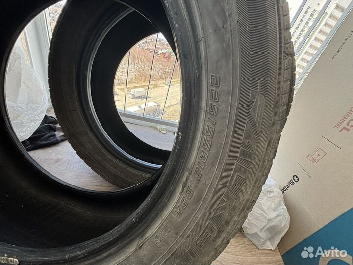 Falken Ziex ZE001 A/S 2.25/55 R18