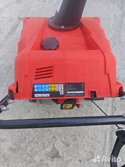 Снегоуборщик бензиновый бу