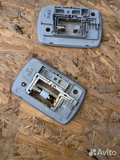 Плафон подсветки салона задний Honda Cr-V III 2.4