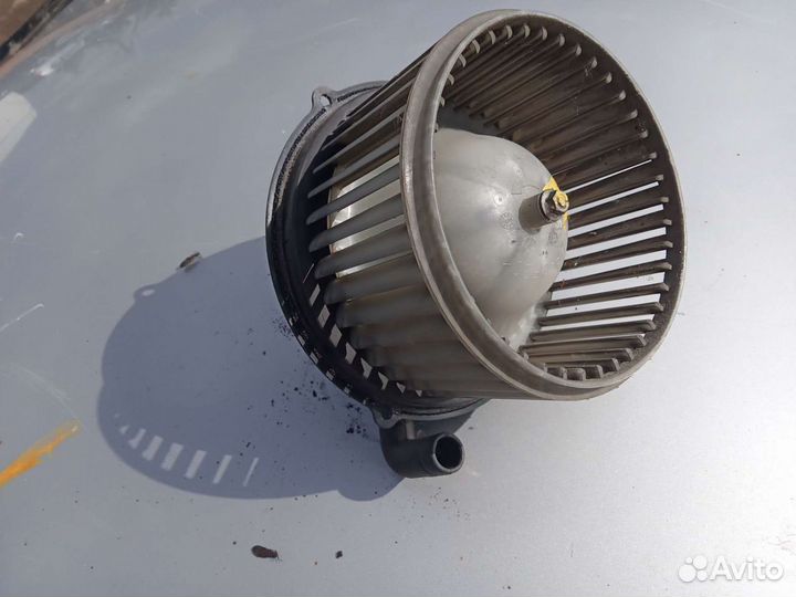 Моторчик печки geely мк