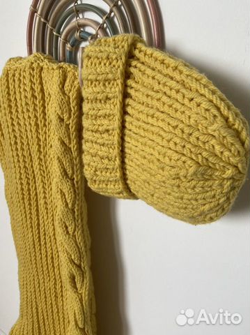 Вязаная шапка и шарф