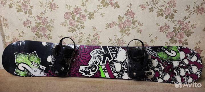 Сноубордические ботинки 42 размер