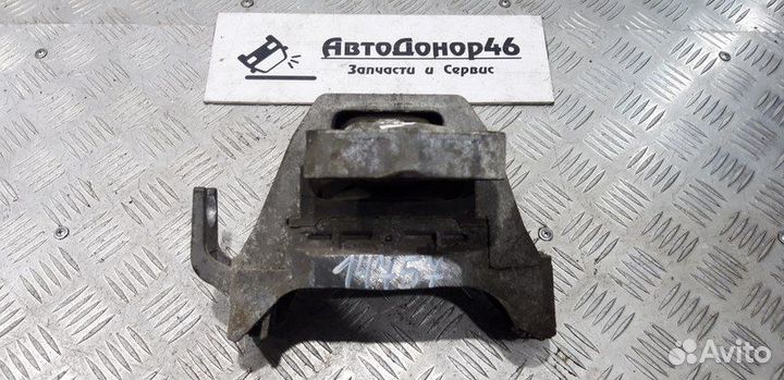 Опора двигателя правая Chevrolet Cruze