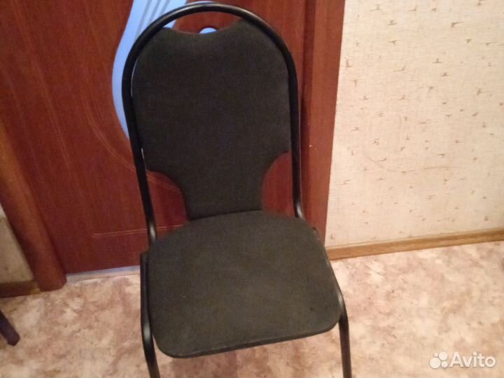 Офисный стул